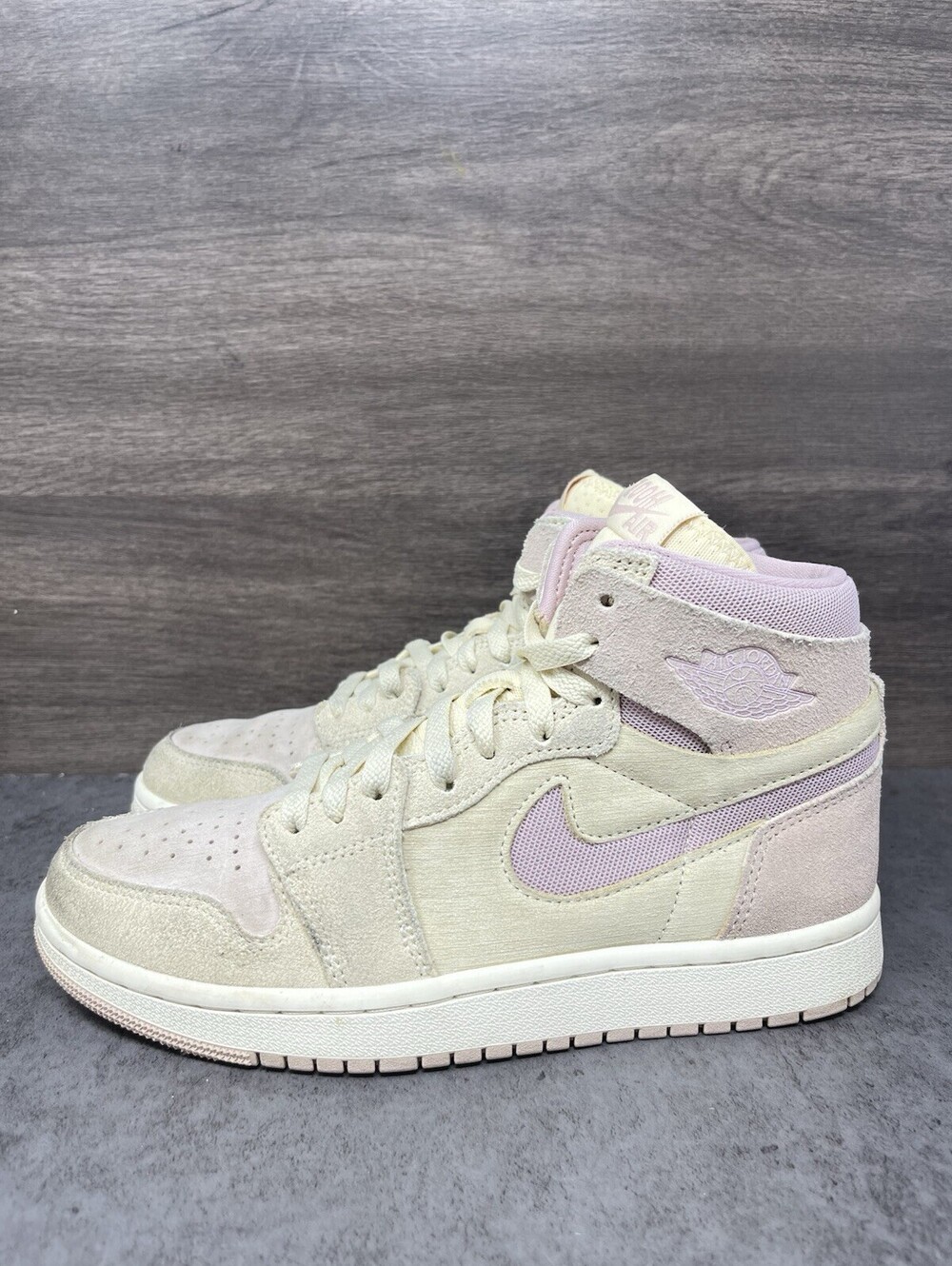 Air Jordan 1 Mid SE Craft Size 7.5 Womens Pale Ivory Pink Suede DV1305-100